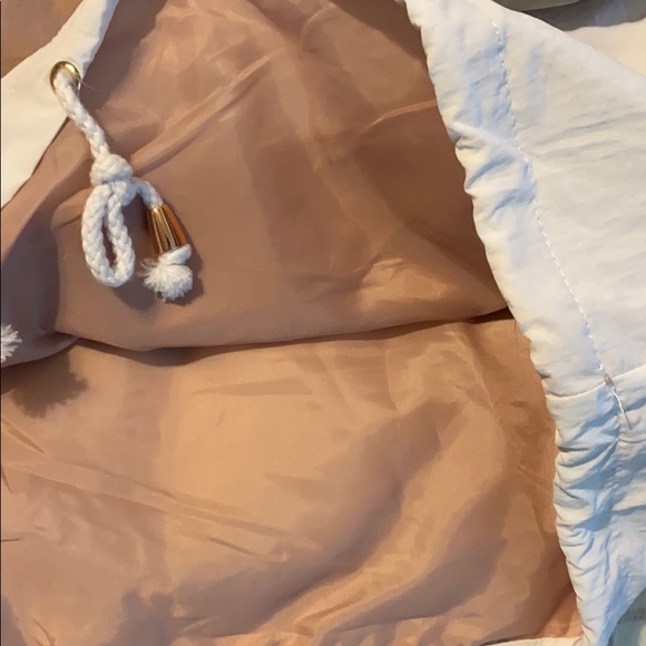 Amber Color Block Nylon Jacket - Picture 7 of 7